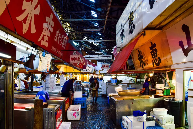 Cash in Hand, Off the Map: How Tokyo's Underground Creators Built Their Own Economy